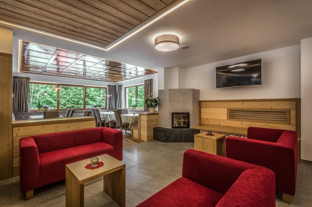 Hotel Miramonti バディーア エクステリア 写真
