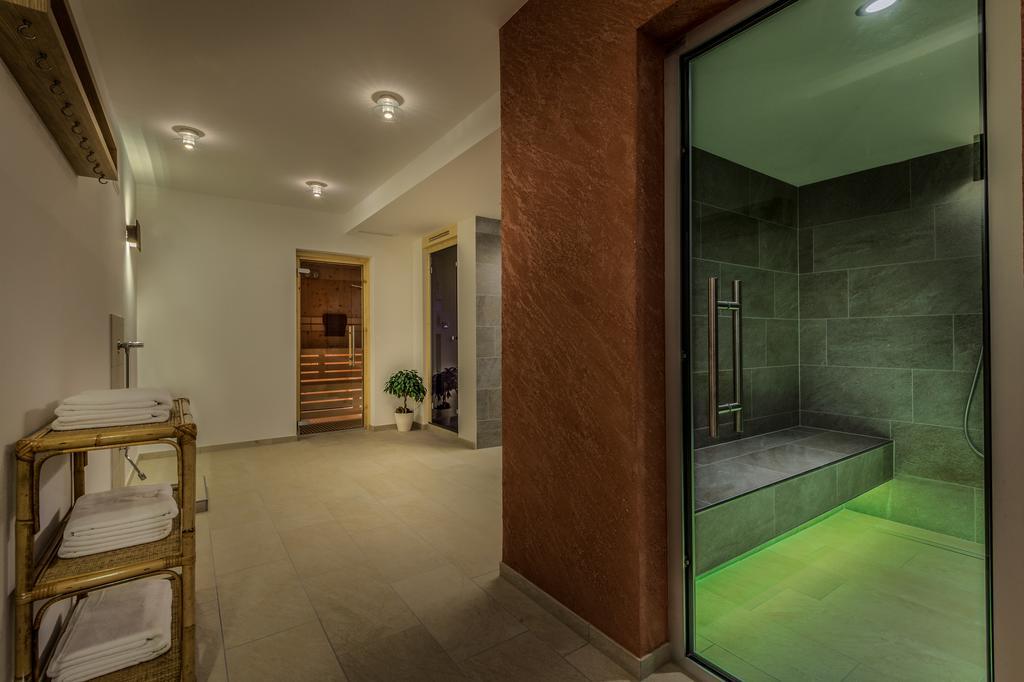 Hotel Miramonti バディーア エクステリア 写真